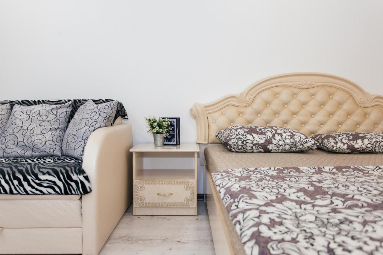 De Luxe Apartments Centr Illinskaya Sumy Exteriér fotografie