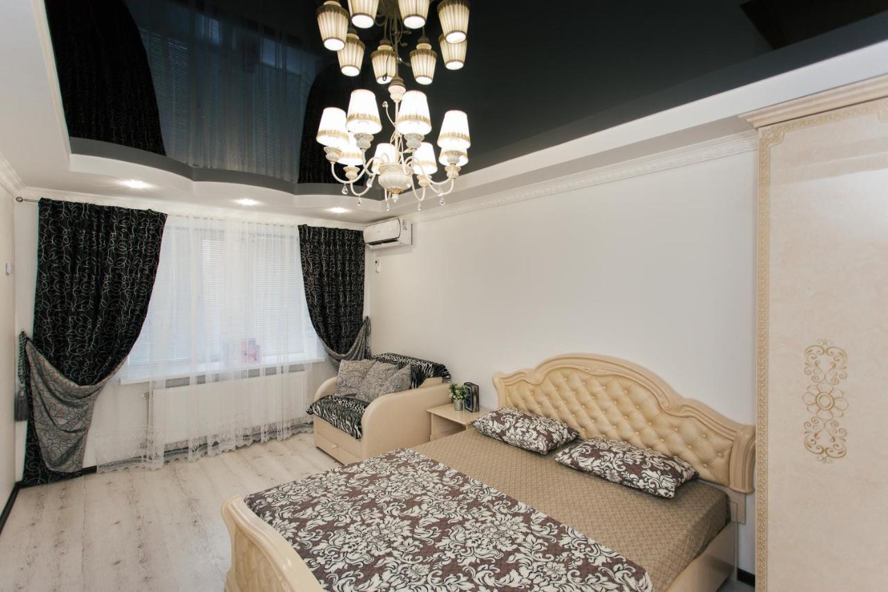 De Luxe Apartments Centr Illinskaya Sumy Exteriér fotografie