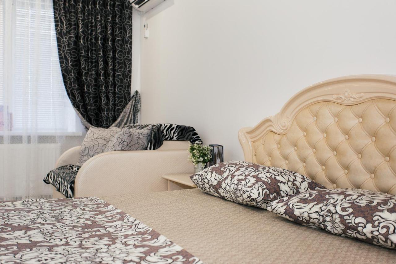 De Luxe Apartments Centr Illinskaya Sumy Exteriér fotografie