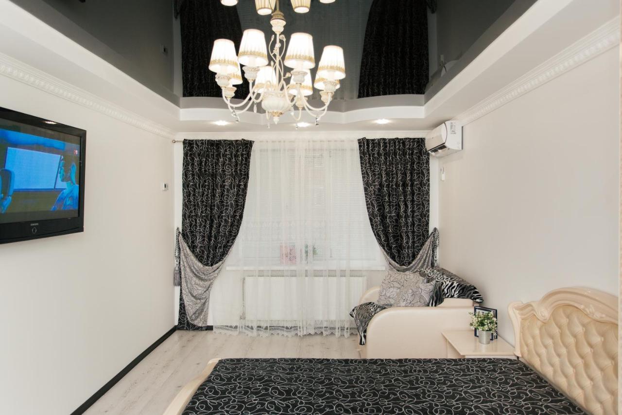 De Luxe Apartments Centr Illinskaya Sumy Exteriér fotografie